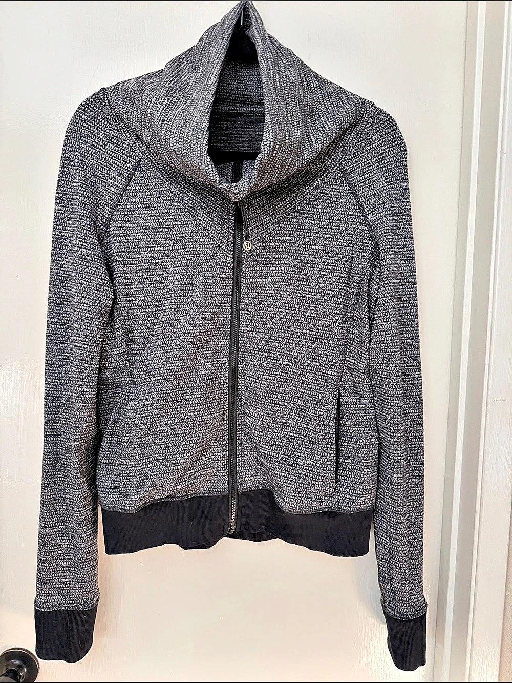 Lululemon Scuba Oversized Funnel-Neck Full Zip Long *Plush Jacket Black & Gray
